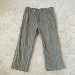Banana Republic Relaxed Fit Dawson Chinos